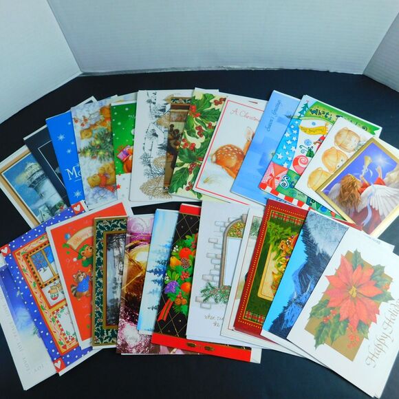 Lot of 25 Christmas Greeting Holiday Cards Unused, Envelopes Multiple Designs - Picture 2 of 16